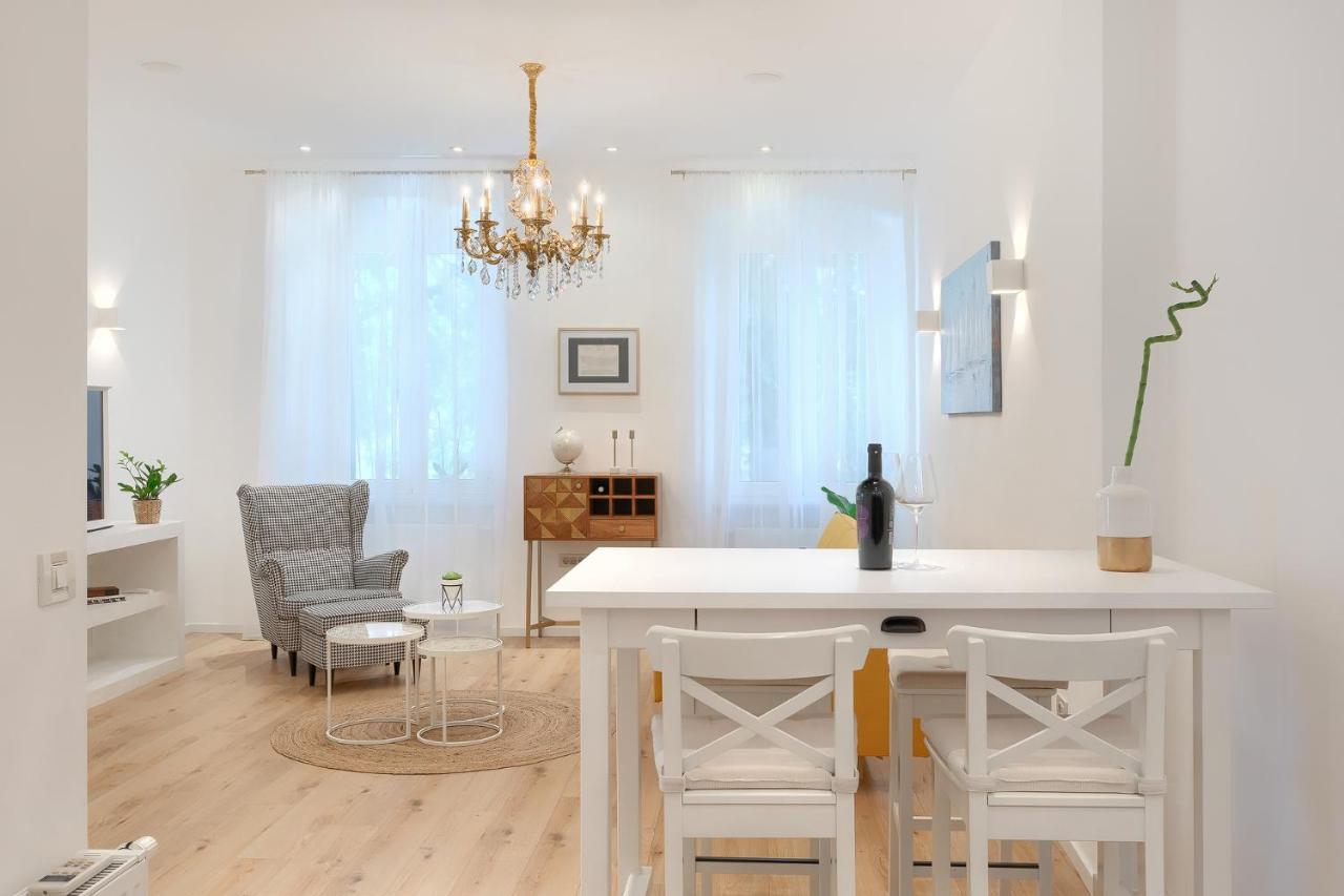 Calafati Apartment With Free Private Parking ริเยกา ภายนอก รูปภาพ