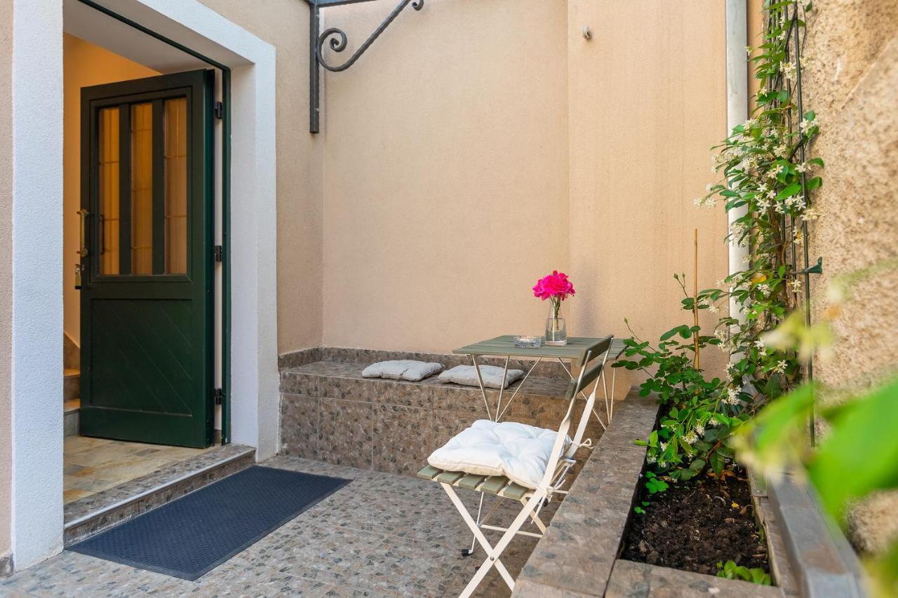 Calafati Apartment With Free Private Parking ริเยกา ภายนอก รูปภาพ