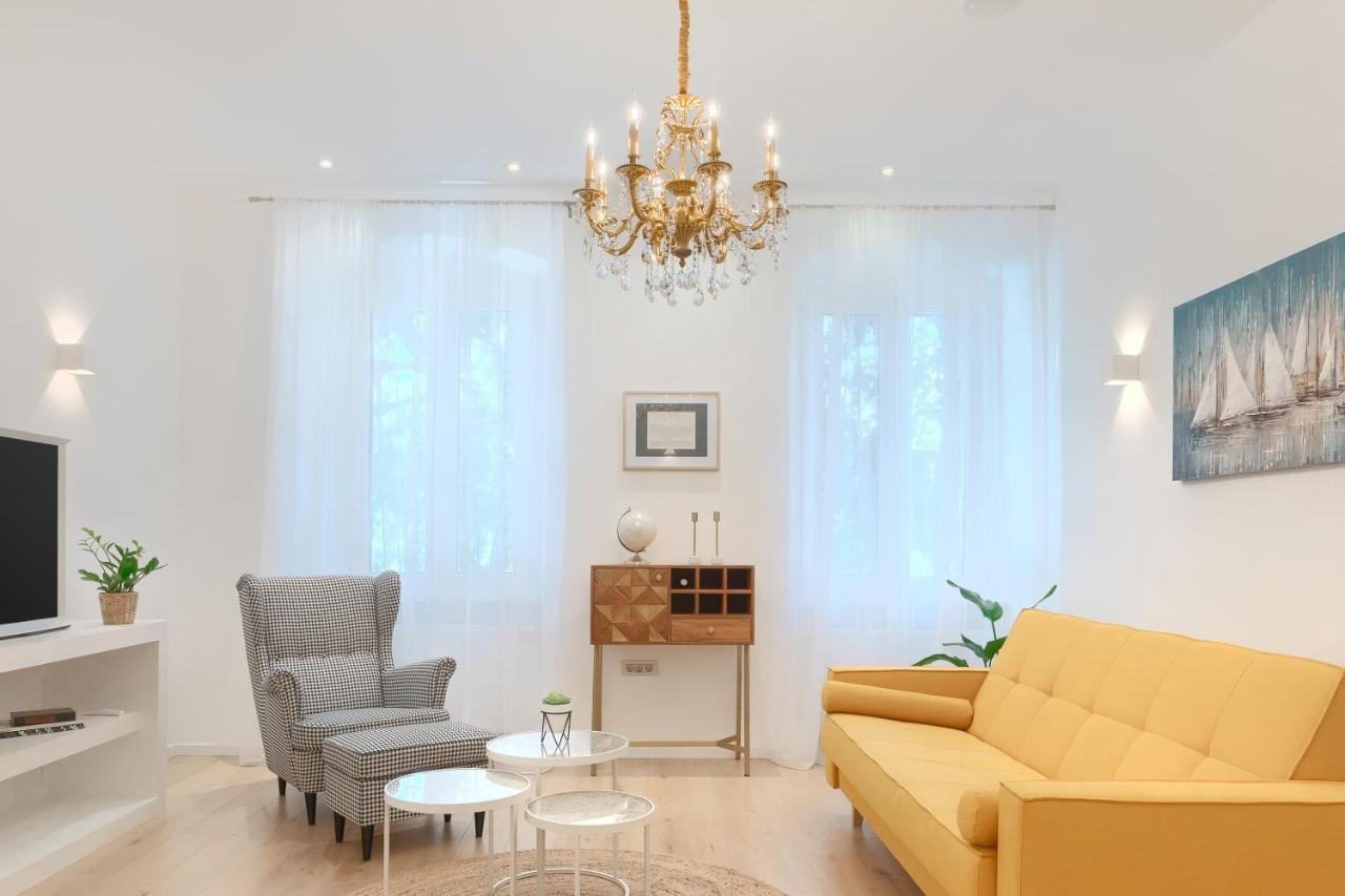 Calafati Apartment With Free Private Parking ริเยกา ภายนอก รูปภาพ